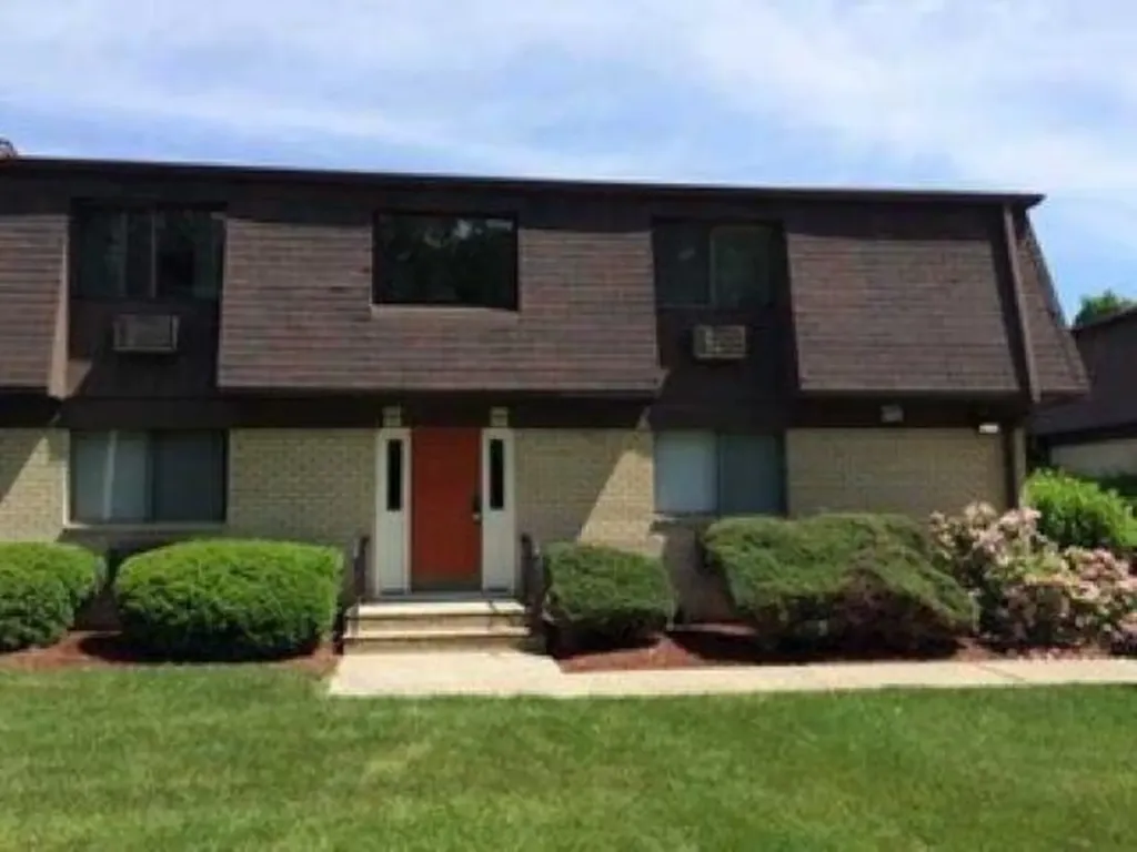 1002 Cherry Hill Drive Poughkeepsie NY 12603