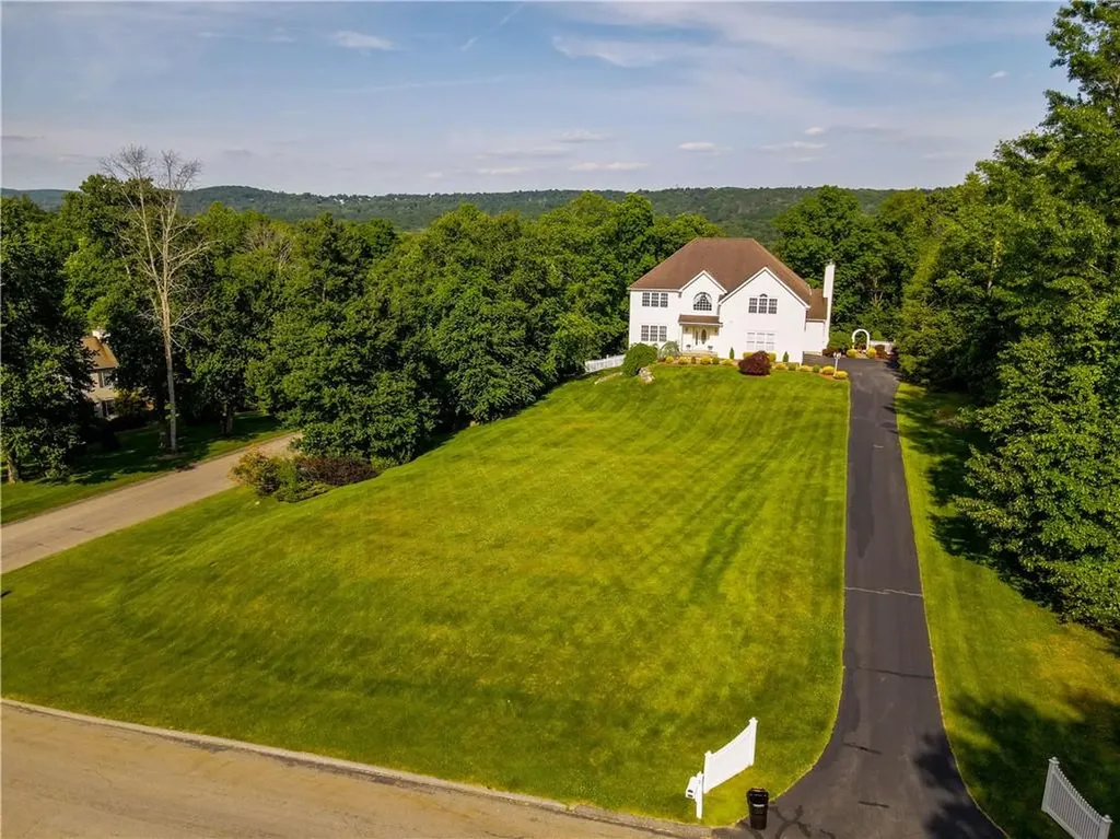 2 Townsend Lane Brewster NY 10509