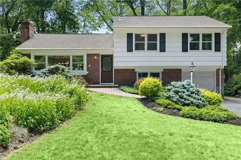 116 Lily Pond Lane Katonah NY 10536