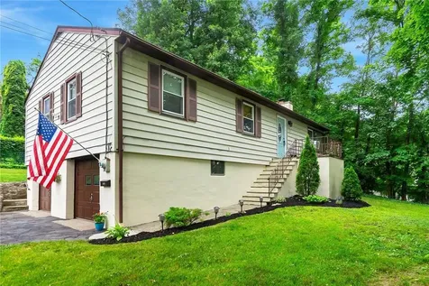 1425 Crompond Road Peekskill NY 10566