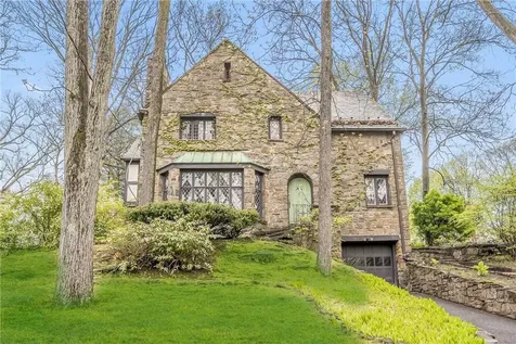 85 Mercer Avenue Hartsdale NY 10530
