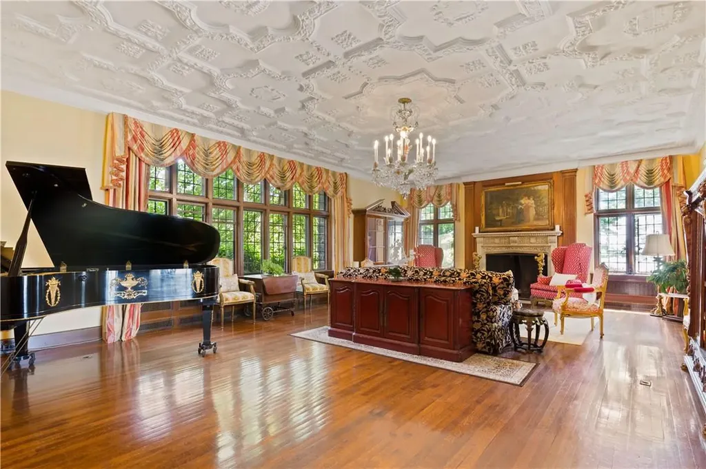 6 Shore Road Rye NY 10580