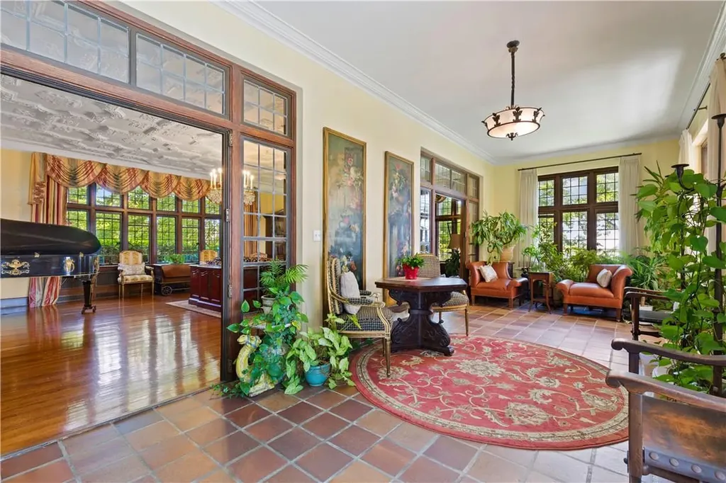 6 Shore Road Rye NY 10580