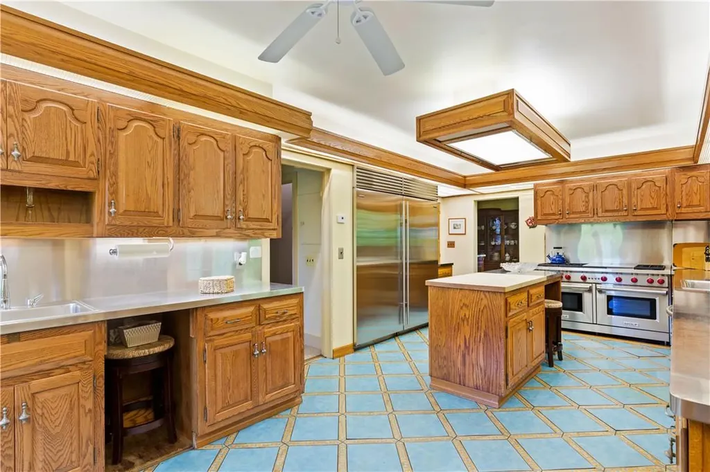 6 Shore Road Rye NY 10580