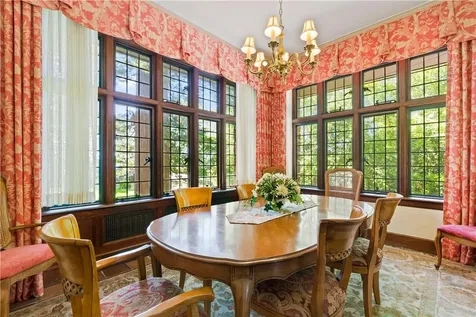 6 Shore Road Rye NY 10580