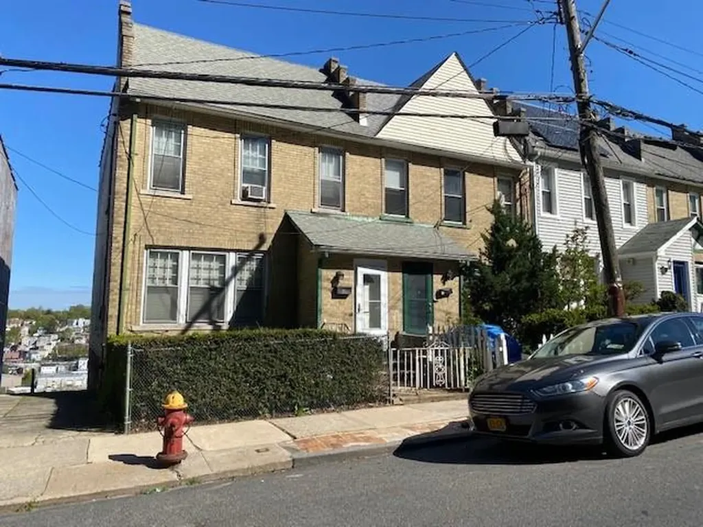 96 Frederic Street Yonkers NY 10703