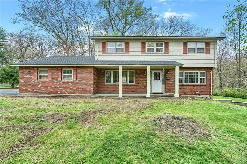 17 Sterling Forest Lane Suffern NY 10901