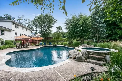 353 Pleasant Hill Drive New City NY 10956