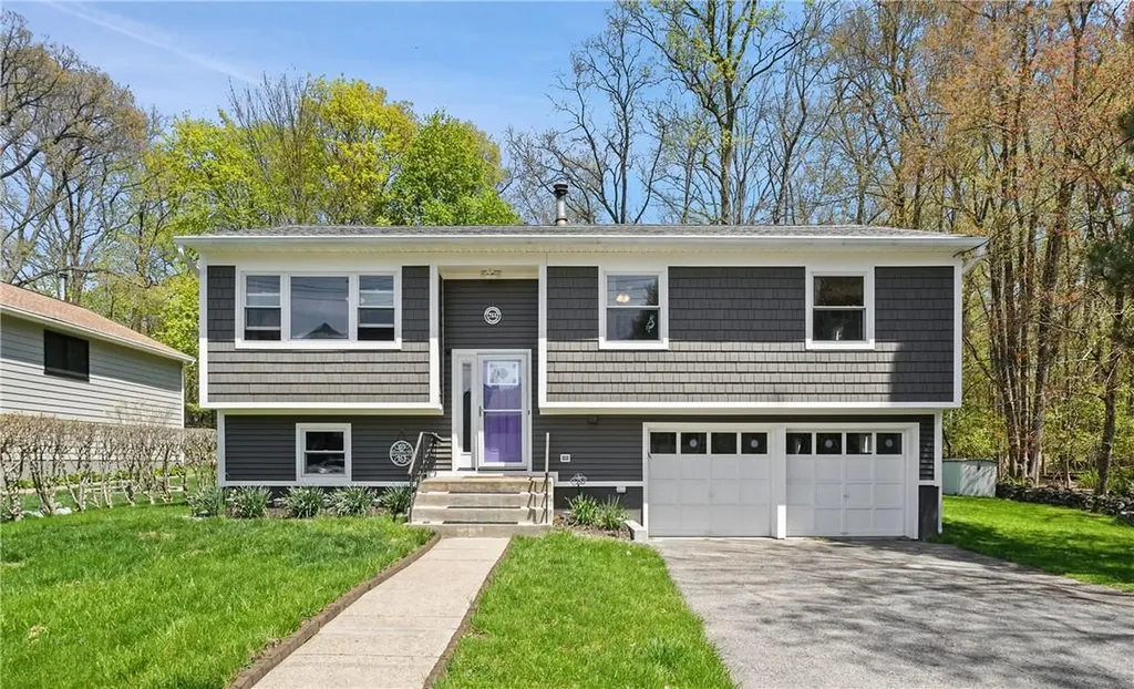 744 Shenandoah Avenue Peekskill NY 10566