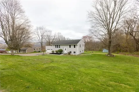 18 Overlook Drive Pawling NY 12564