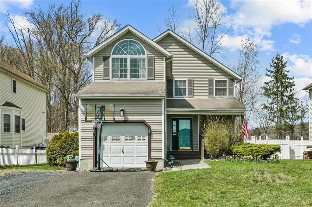35 Melody Lane Harriman NY 10926