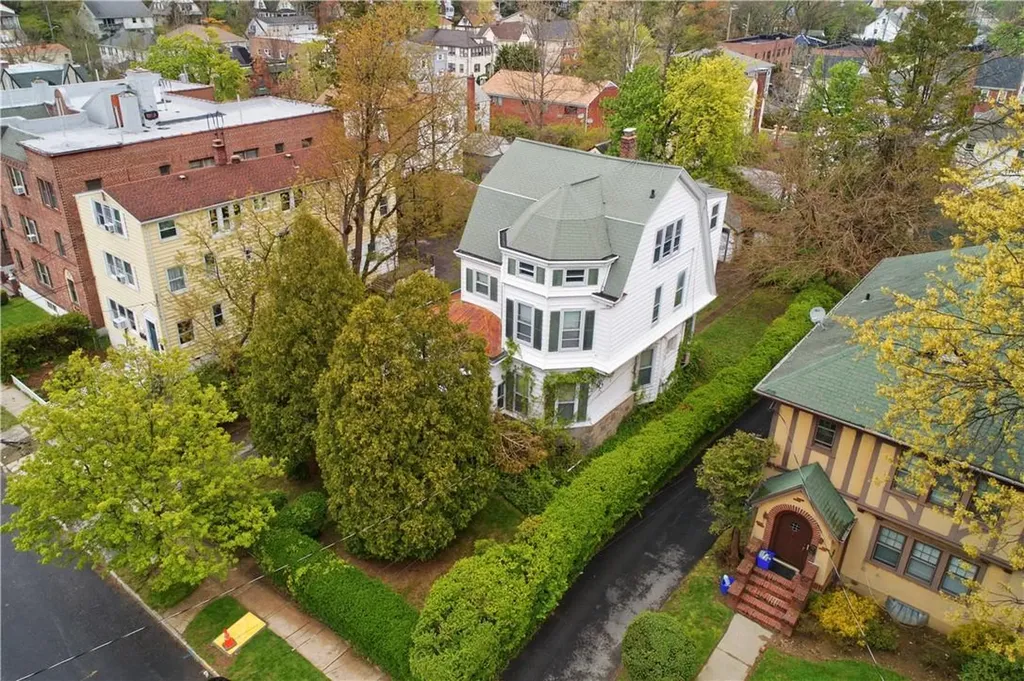 9 Van Wart Avenue White Plains NY 10606