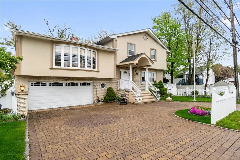 670 Secor Road Hartsdale NY 10530