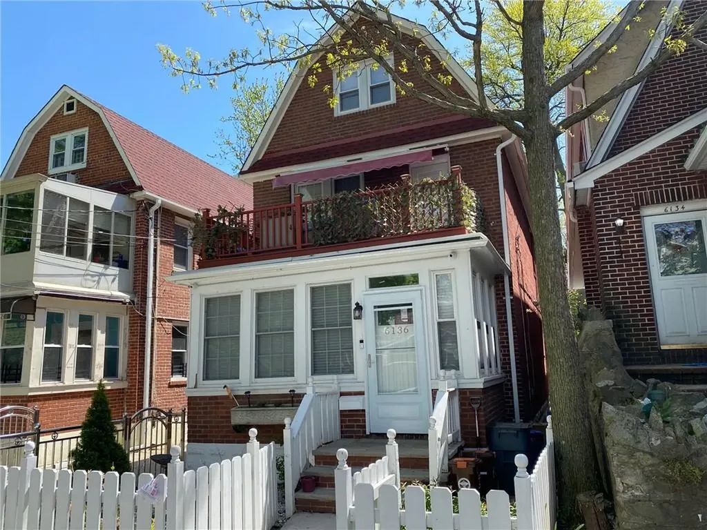 6136 Tyndall Avenue Bronx NY 10471