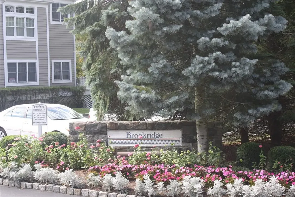 23 Brookridge Court Rye Brook NY 10573