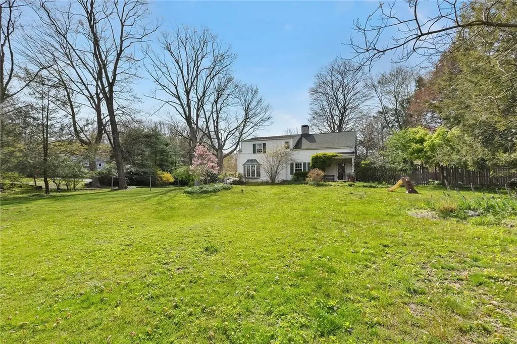 12 Fini Drive Carmel NY 10512