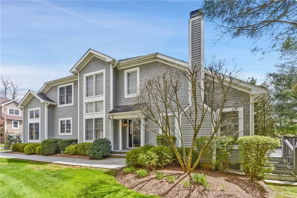19 Caruso Place Armonk NY 10504