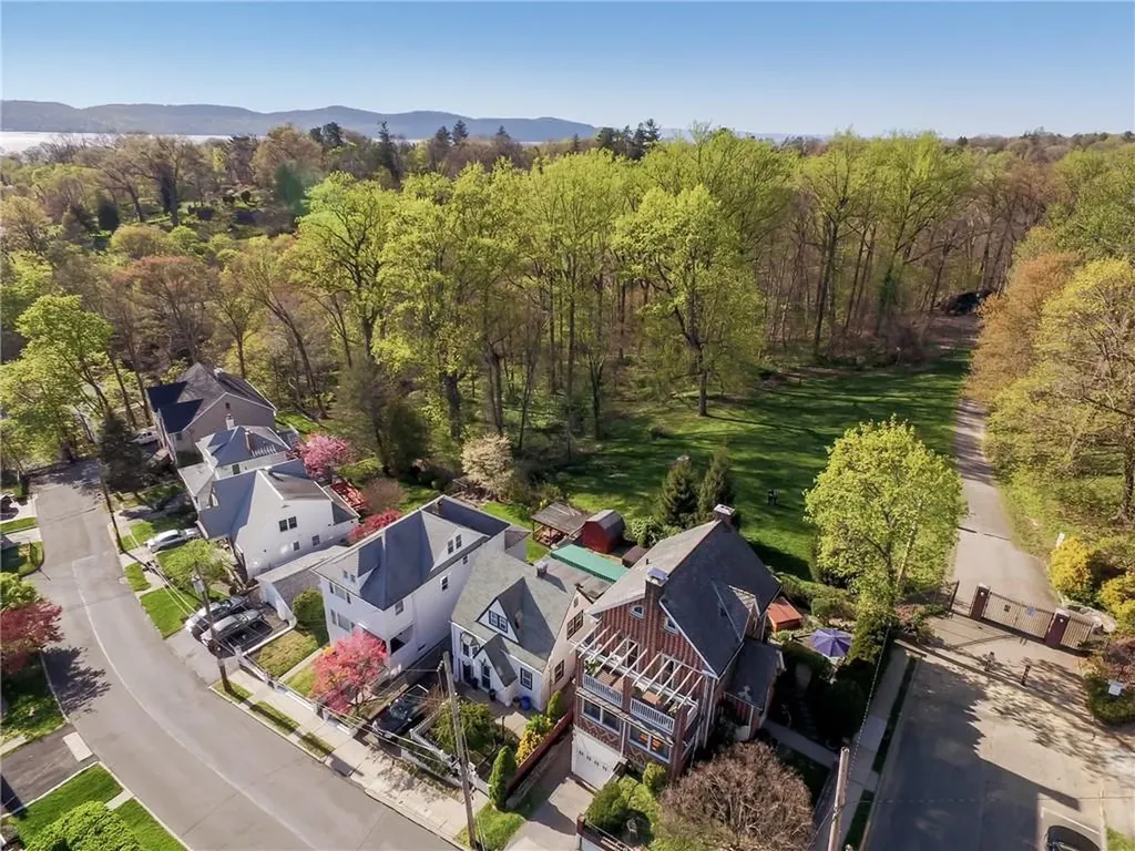 149 New Broadway Sleepy Hollow NY 10591