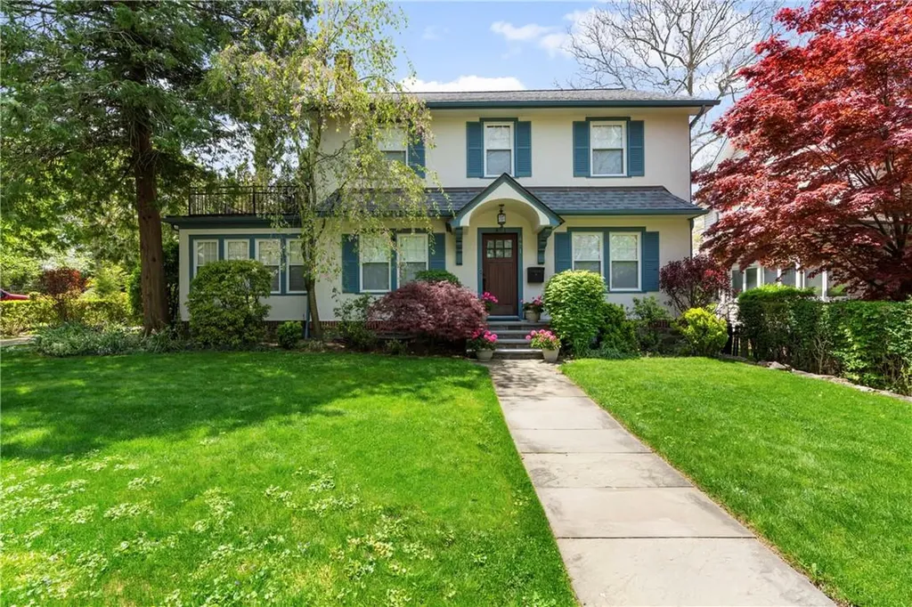 471 Wolfs Lane Pelham NY 10803