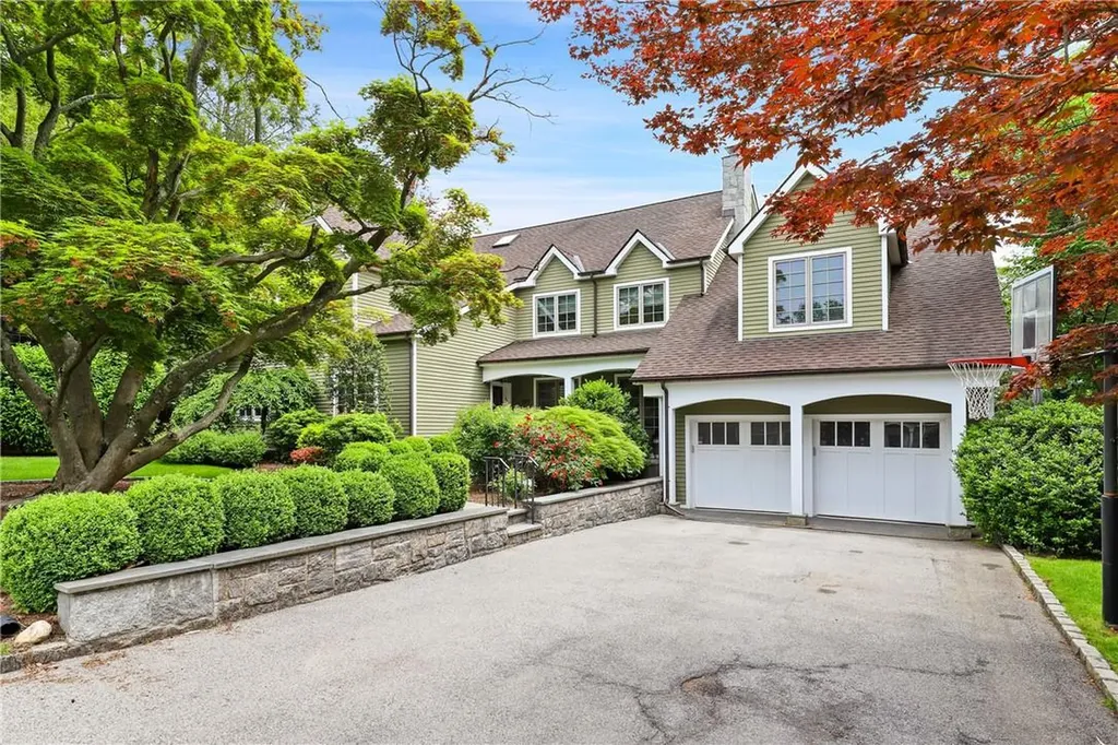 205 Delhi Road Scarsdale NY 10583