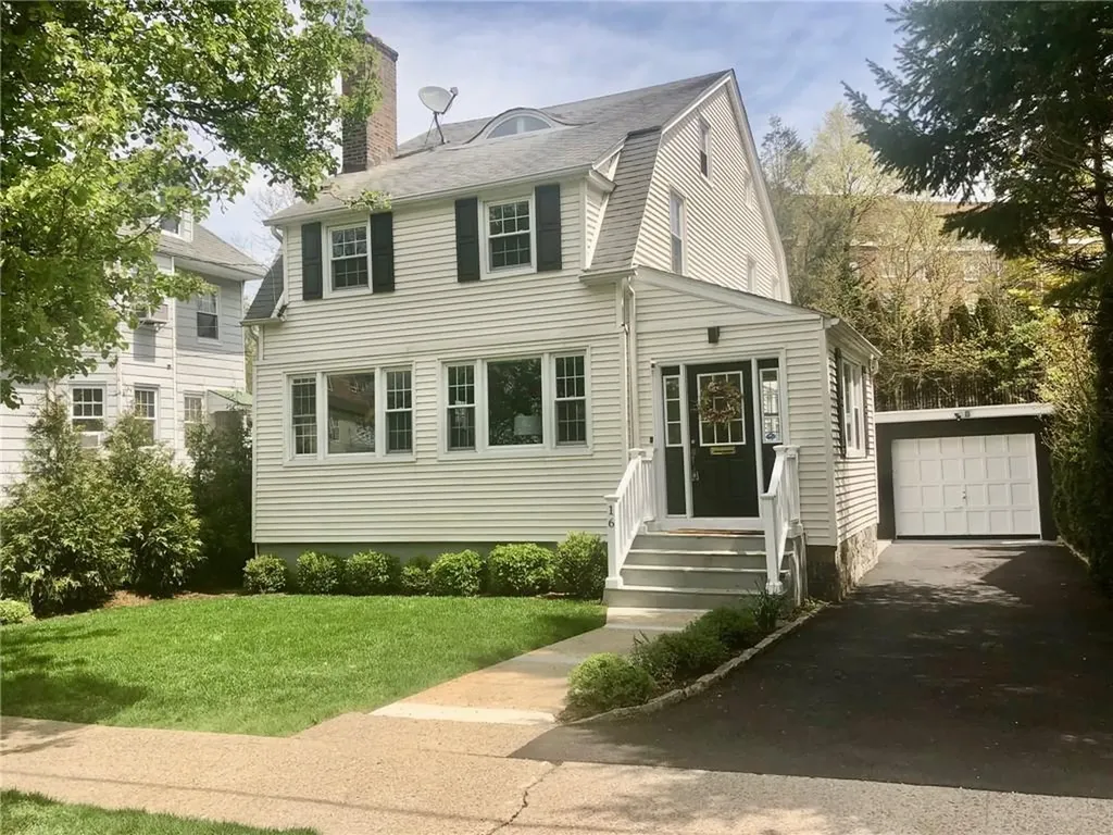 16 Parkway Road Bronxville NY 10708