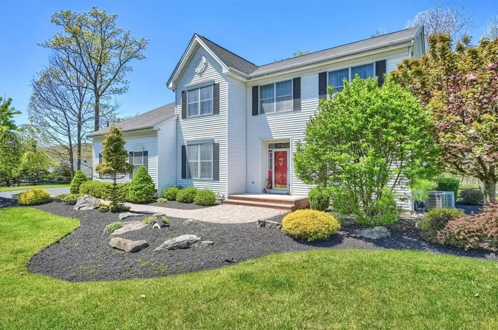 53 Pyngyp Road Stony Point NY 10980