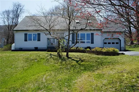 14 Sage Road Pawling NY 12564