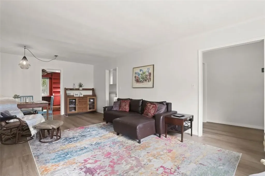 12 Duell Road White Plains NY 10603