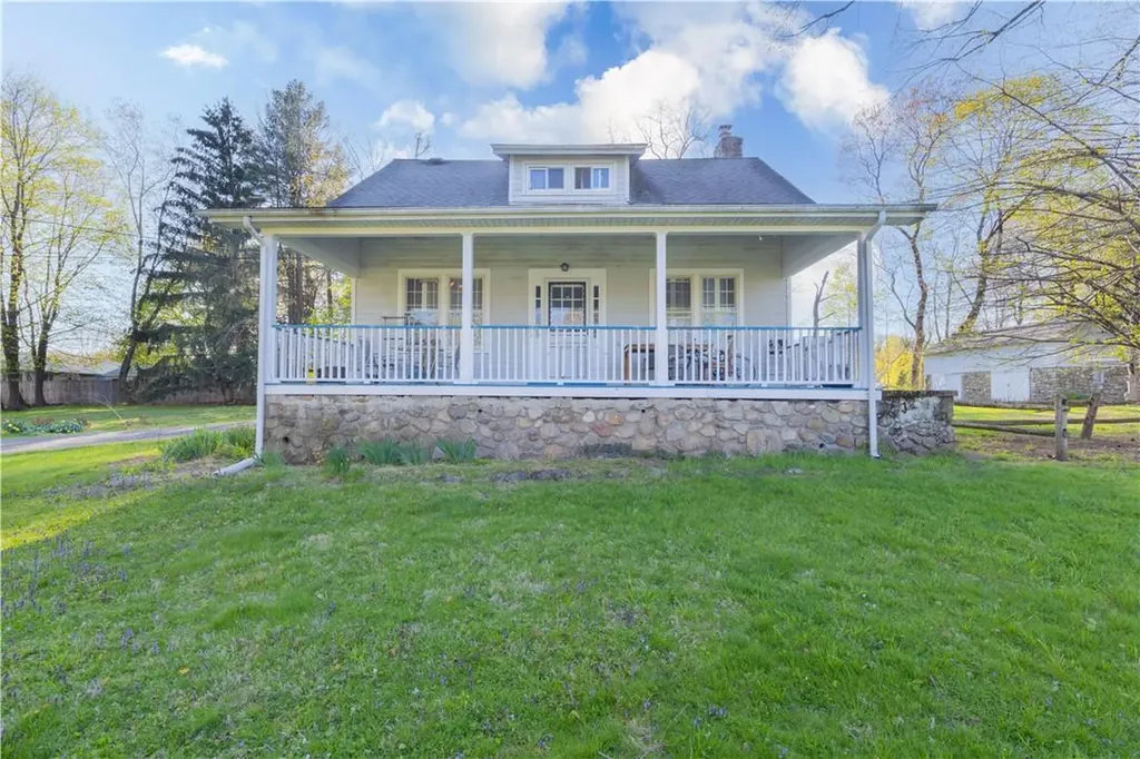 42 Madison Avenue Garnerville NY 10923