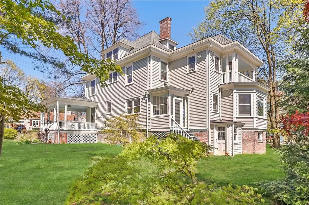 30 Smith Avenue Nyack NY 10960
