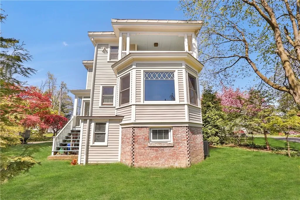 30 Smith Avenue Nyack NY 10960