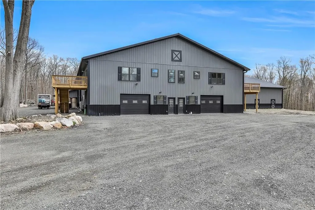 51 Carr Lane Pine Bush NY 12566