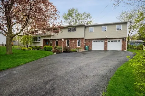 272 Cabot Court Fishkill NY 12524