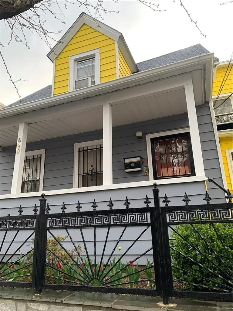 680 E 240th Street Bronx NY 10470
