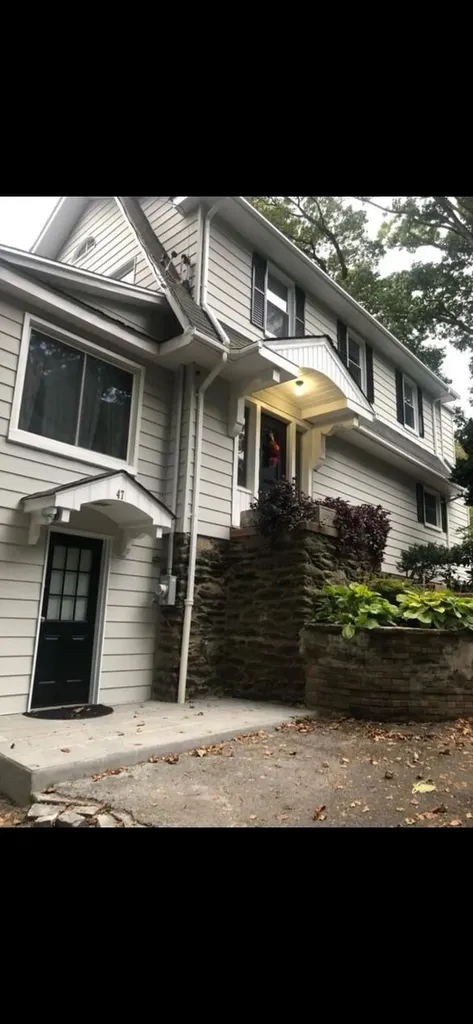 47 Edgecliff Terrace Yonkers NY 10705