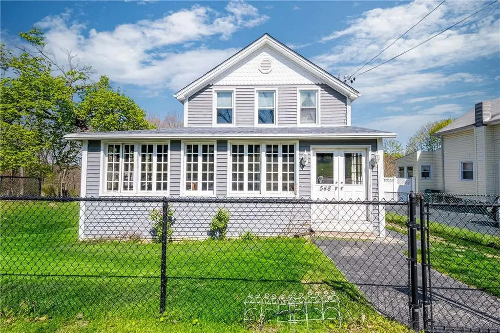 548 Washington Avenue Beacon NY 12508