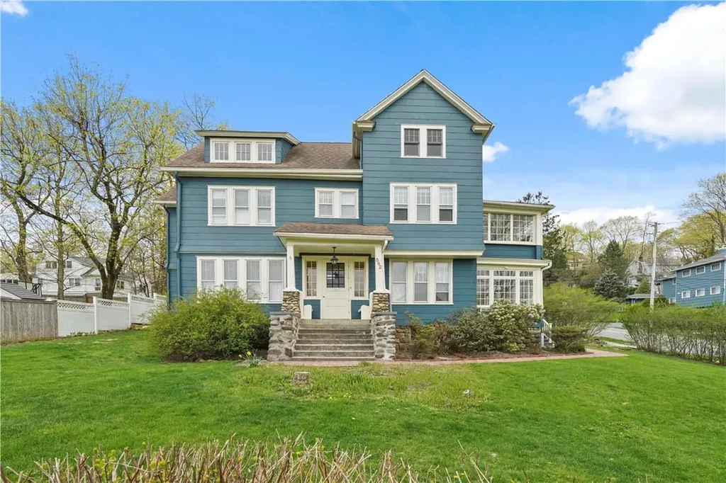 582 Ashford Avenue Ardsley NY 10502