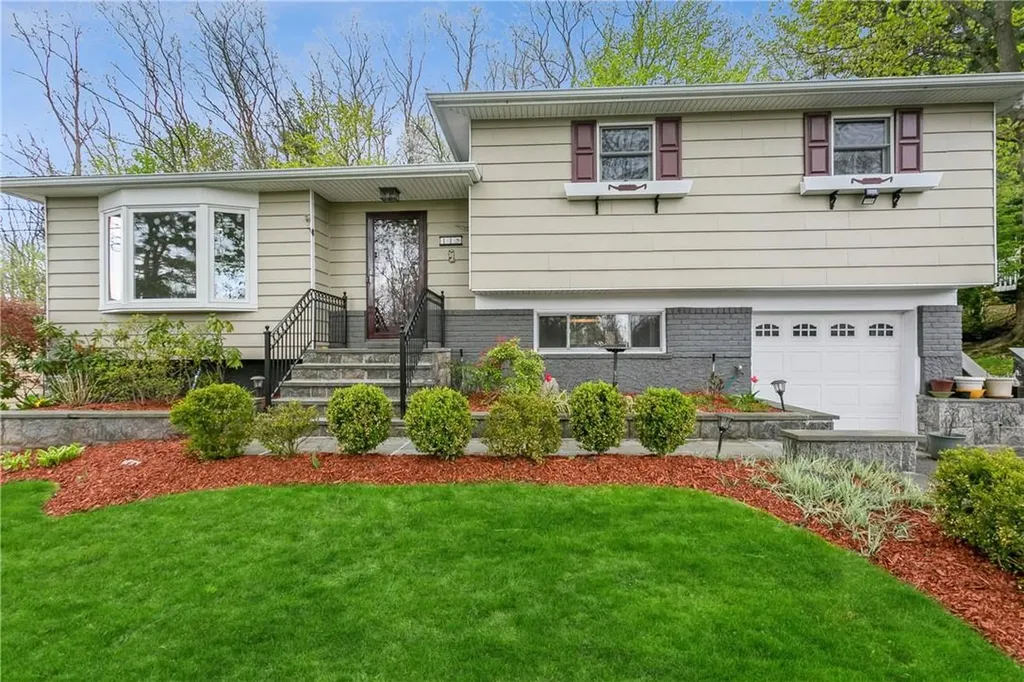 11 Overhill Road Elmsford NY 10523