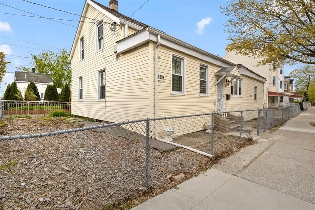 3999 Barnes Avenue Bronx NY 10466