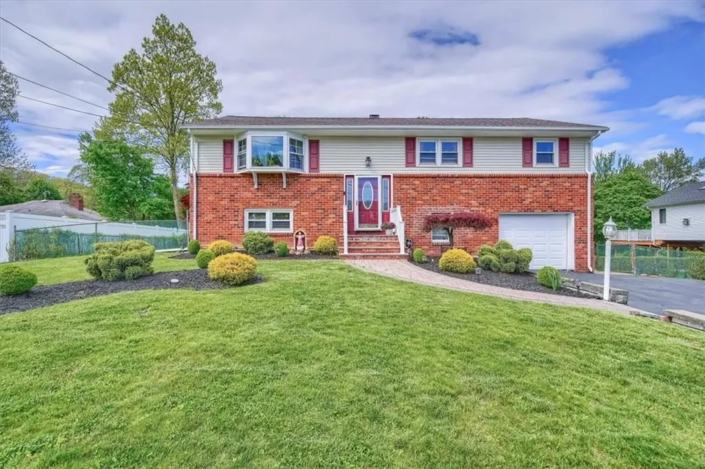 55 Maple Drive Stony Point NY 10980