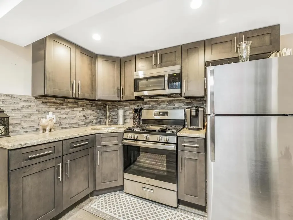 2889 Harrington Avenue Bronx NY 10461