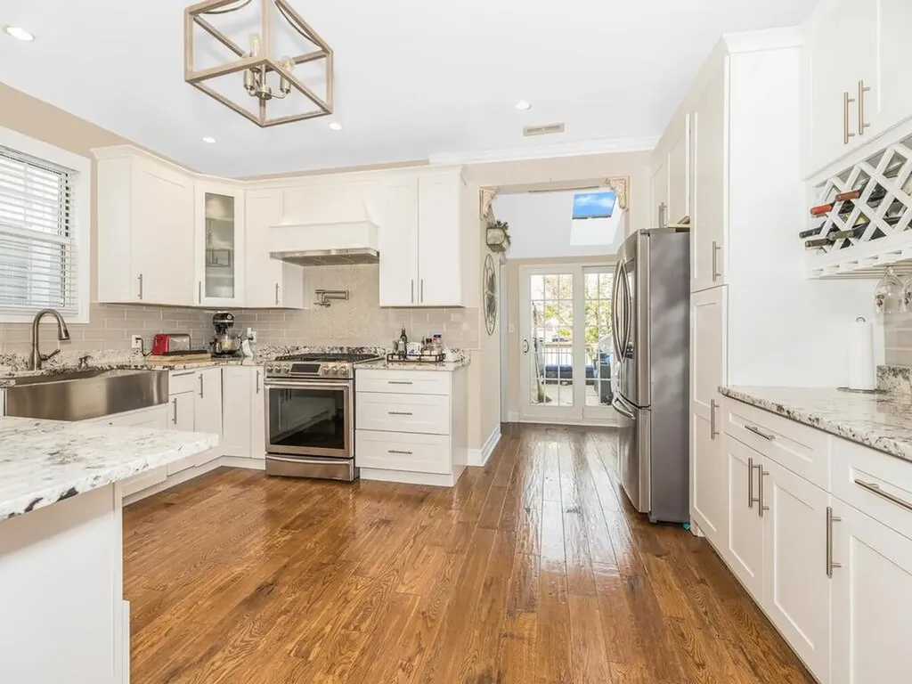 2889 Harrington Avenue Bronx NY 10461
