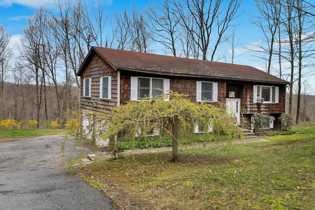 14 Cider Court Brewster NY 10509