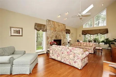 68 S Highland Avenue Pearl River NY 10965