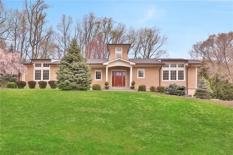 204 Kuyper Drive Nyack NY 10960