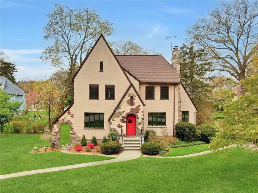 133 Longvale Road Bronxville NY 10708