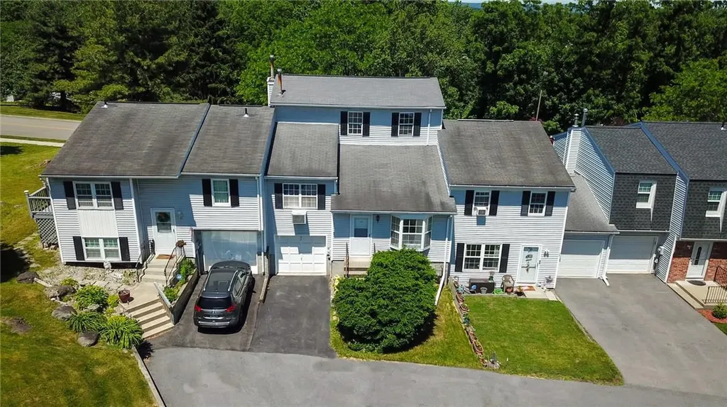 26 Aspen Court Fishkill NY 12524
