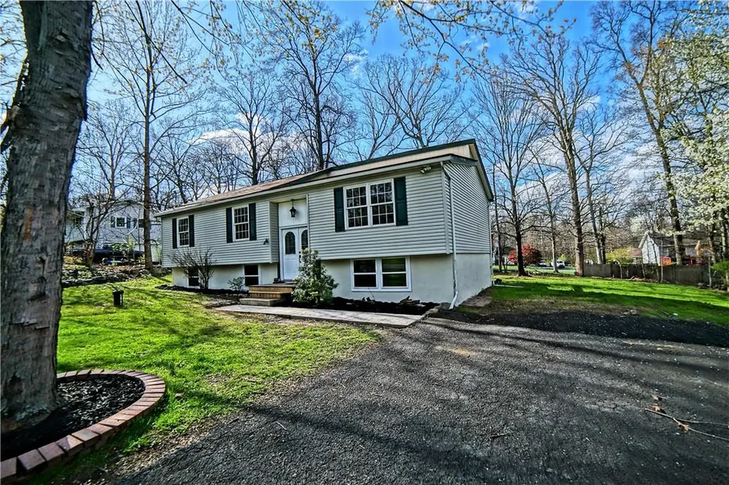 5 Vascello Road New Windsor NY 12553