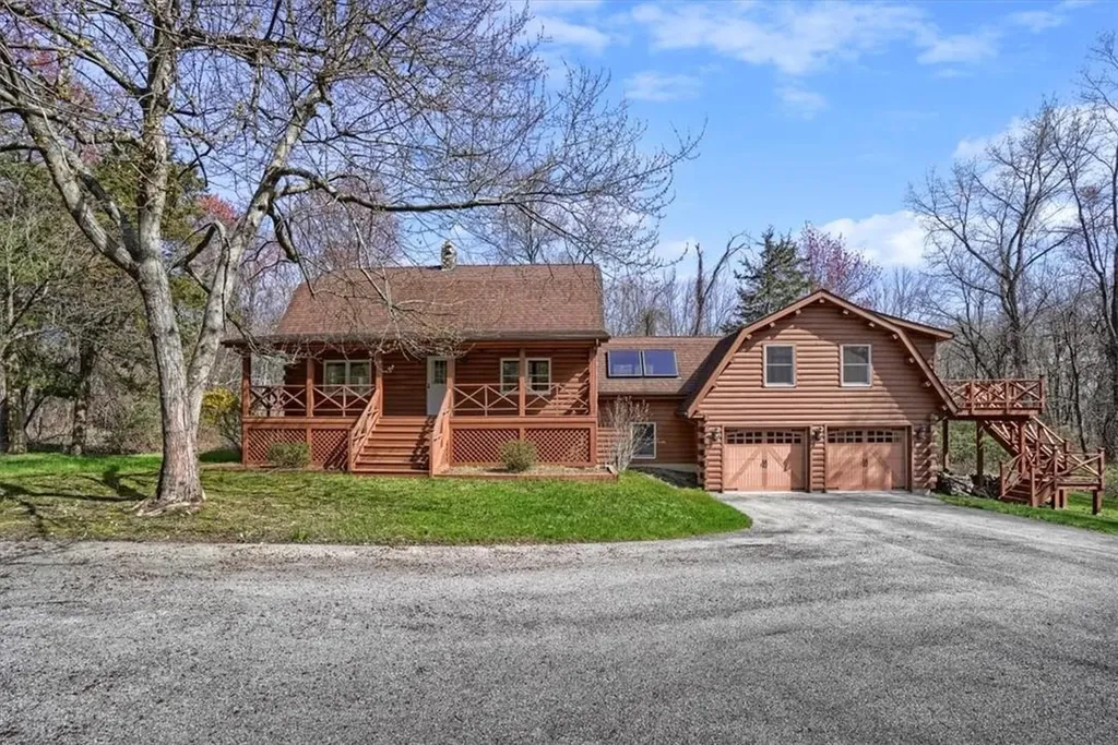 207 Osborne Hill Road Fishkill NY 12524