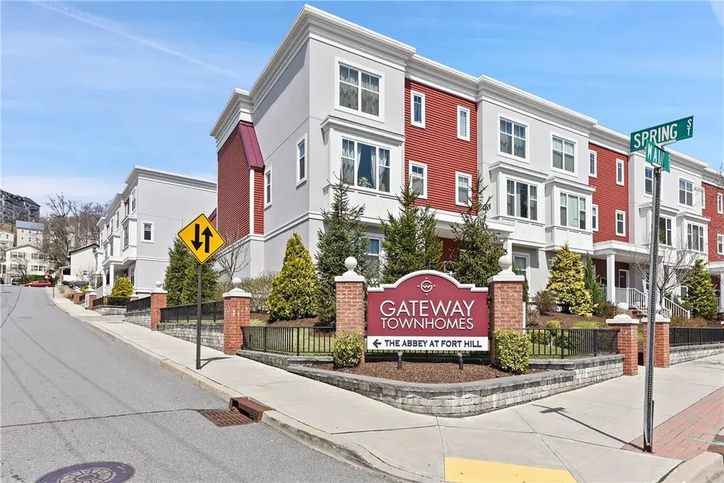 105 Spring Street Peekskill NY 10566